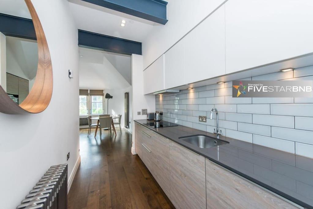 Cool Urban Apartment With Stunning Castle Views EDI Exterior foto