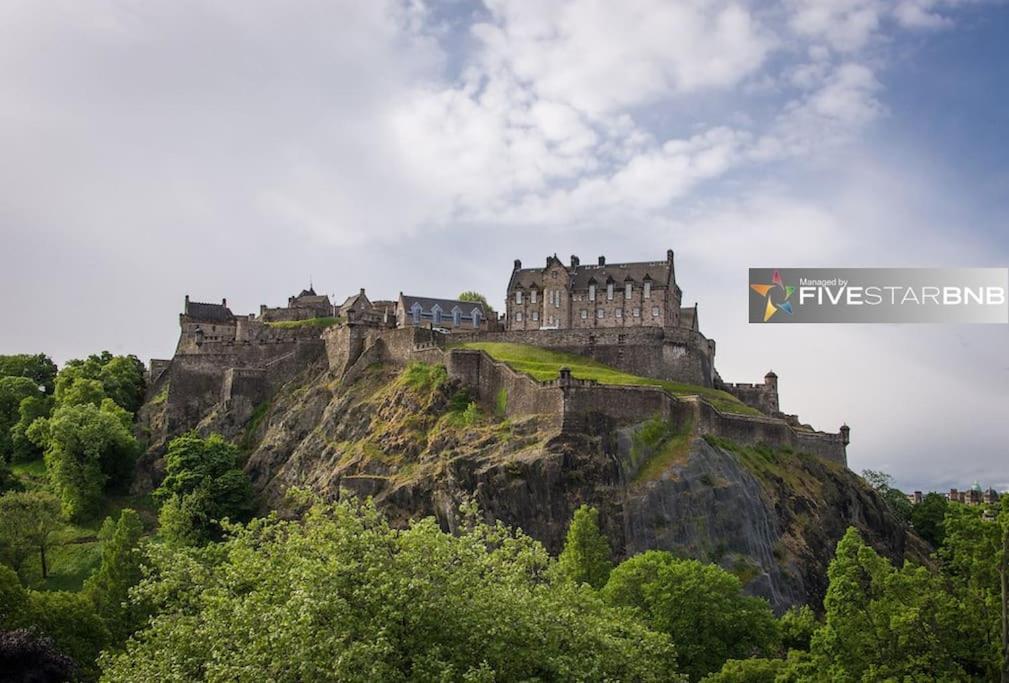 Cool Urban Apartment With Stunning Castle Views EDI Exterior foto